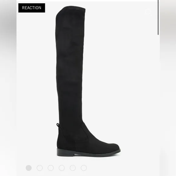 Kennoth Cole Black suede boots