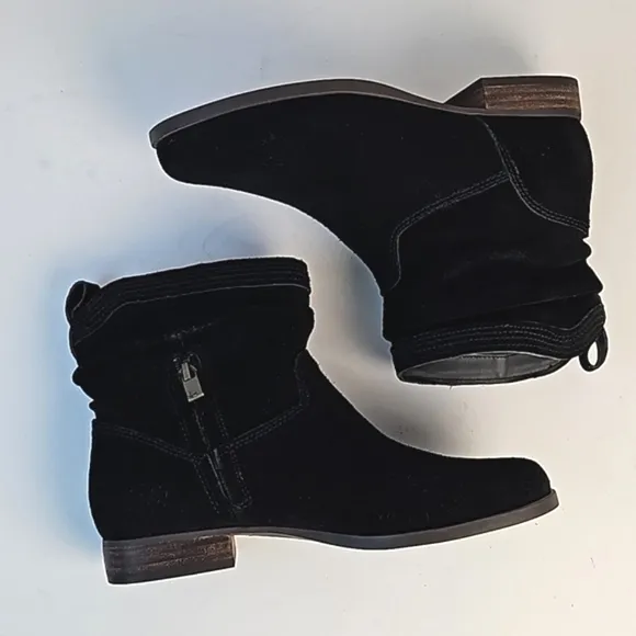 Koolaburra by UGG Lorelei Black Suede Leather Side Zip Slouchy Ankle Boots