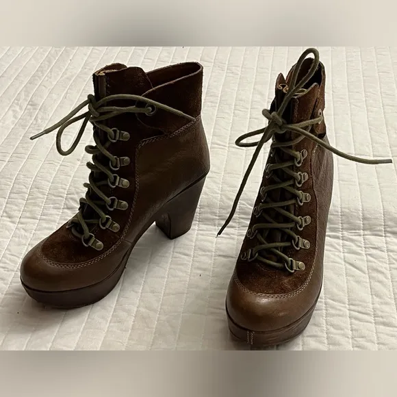 Kork-Ease Militaire Maya Platform Boots