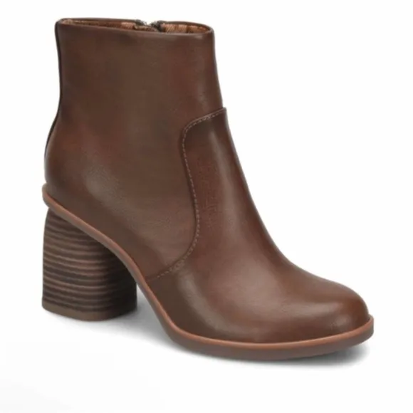 Korks Destiny Block Heel Brown Round Toe‎ Boots Booties 7M,