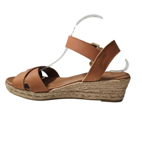 KURT GEIGER LONDON Libby Wedge in Tan Size EU 41