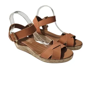 KURT GEIGER LONDON Libby Wedge in Tan Size EU 41