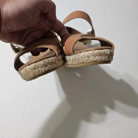 KURT GEIGER LONDON Libby Wedge in Tan Size EU 41