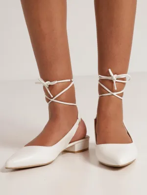 Ladies Pointed Slingback Lace-Up Block Heel - Off White