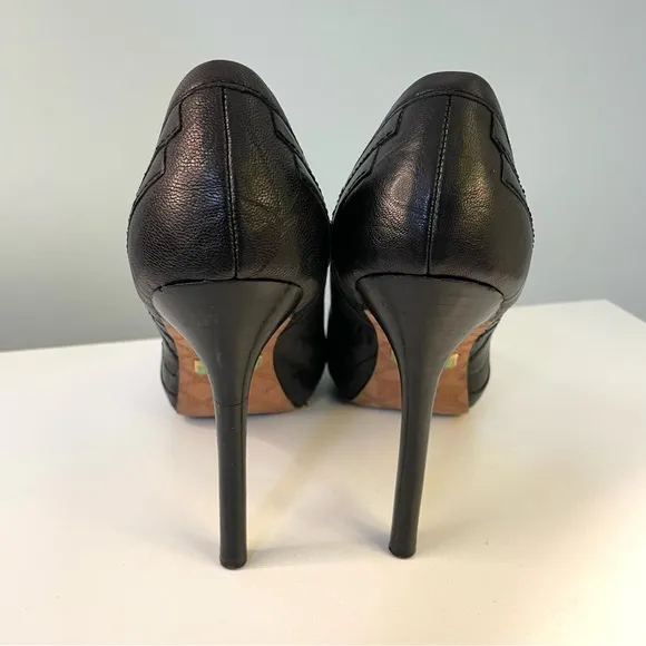 L.A.M.B. Tansy Black Leather High Heel Peep Toe Shoes Size 8.5