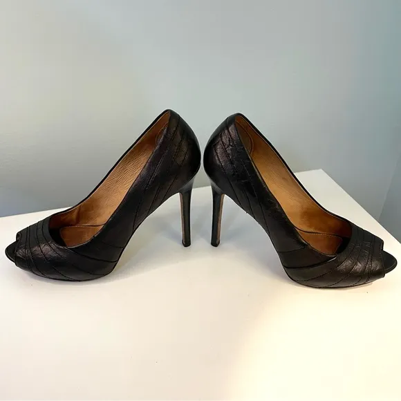 L.A.M.B. Tansy Black Leather High Heel Peep Toe Shoes Size 8.5