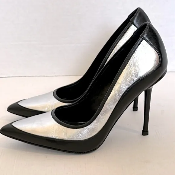 L.A.M.B. WOMEN'S CLASSIC SILVER &amp; BLACK BETHEL LEATHER PUMPS US WOMEN'S SIZE 7.5