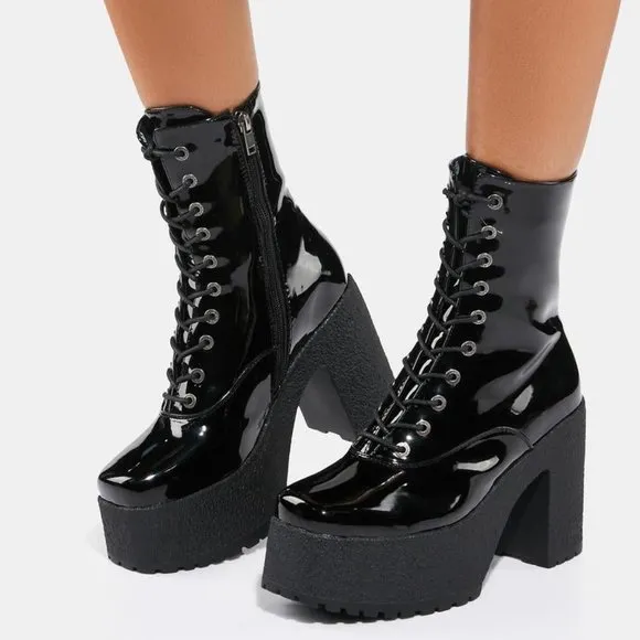 Lamoda SOMETHING IN THE AIR Patent  Platform Boots ( BRAND NEW !!!! )