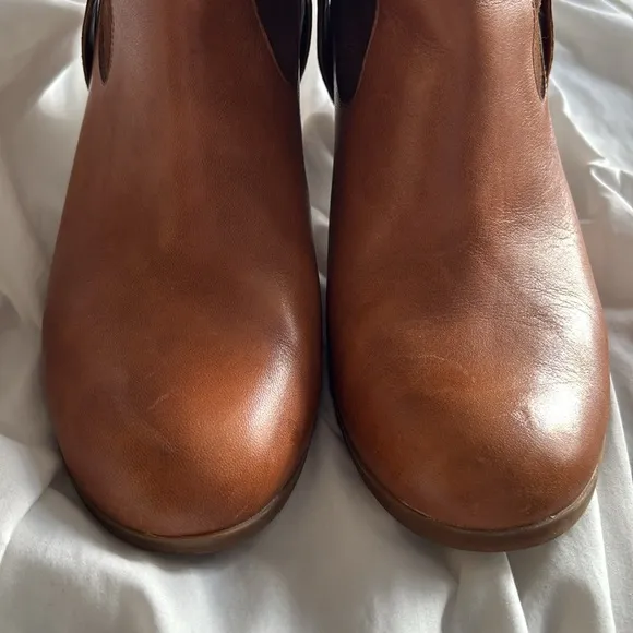 Lauren by Ralph Lauren heeled boots
