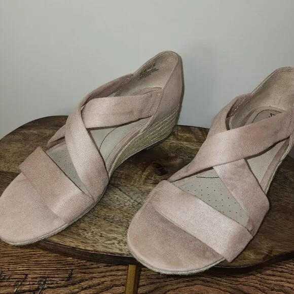 LifeStride Soft System Blush Pink Siesta Espadrille Wedge Sandal-Size 9