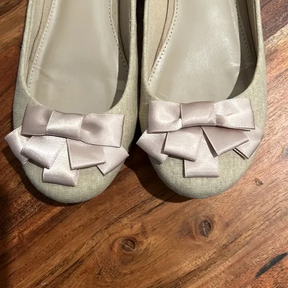 Like New Fergalicious Ballet Flats