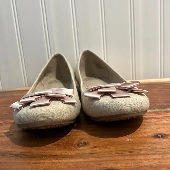 Like New Fergalicious Ballet Flats