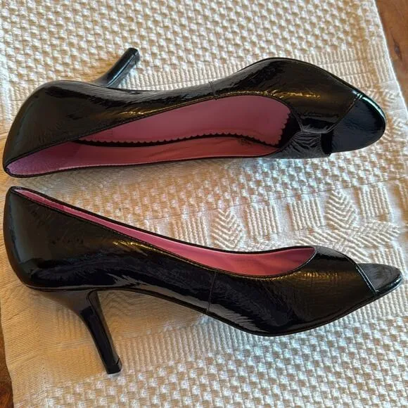 Lilly Pulitzer patent leather Black Peep-Toe 3” Heels size 8.5