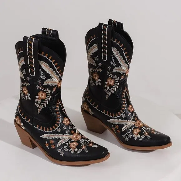 LIPUIXI Western Boots Women's Black Synthetic Pull On Floral Low Chunky Heel