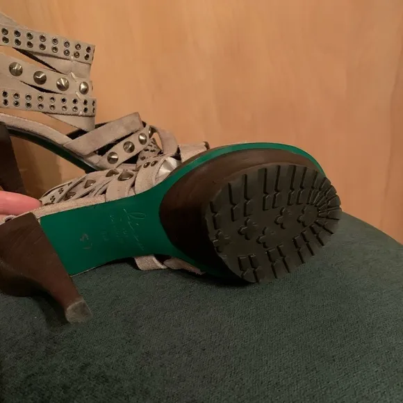 Lisa for Donald J Pliner Isaba Sz6 Platform Sandals