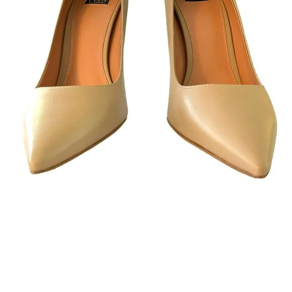 Lita by Ciara $348 Made In Italy Beige Pointed Toe Heel Pump Shoes Size 41 10.5