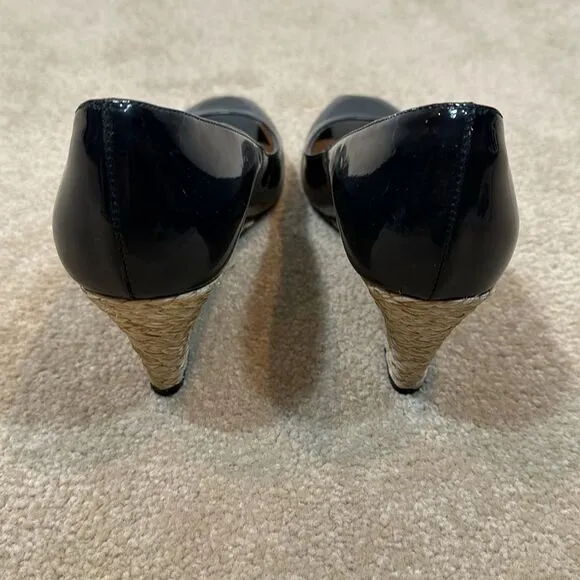 L.K. Bennett London Women Edee Open Peep Toe Wedge Patent Navy Blue Size 38 / 7
