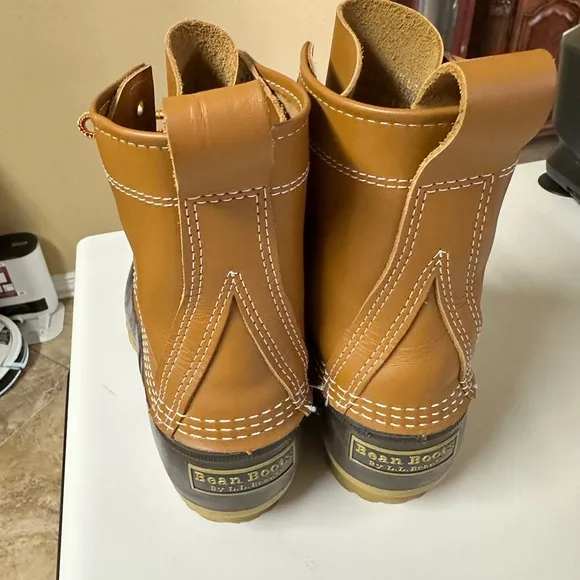 LL beans womens duck boots size 8m