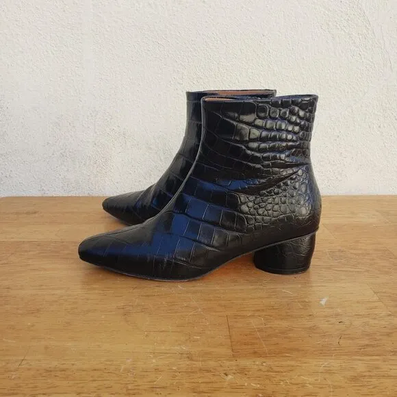 LoQ Matea Croc Boots