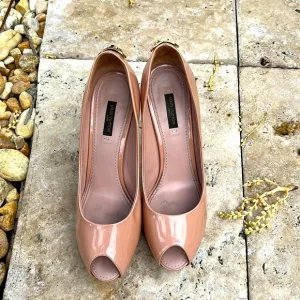 Louis Vuitton leather stilettos Heals. Oh really Gold Lock Peep Toe Size 38 1/2