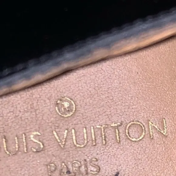 Louis Vuitton Paris Black Leather Dress Shoes
