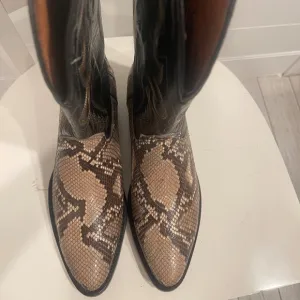 Lucchese Python Cowboy boots Size 9D