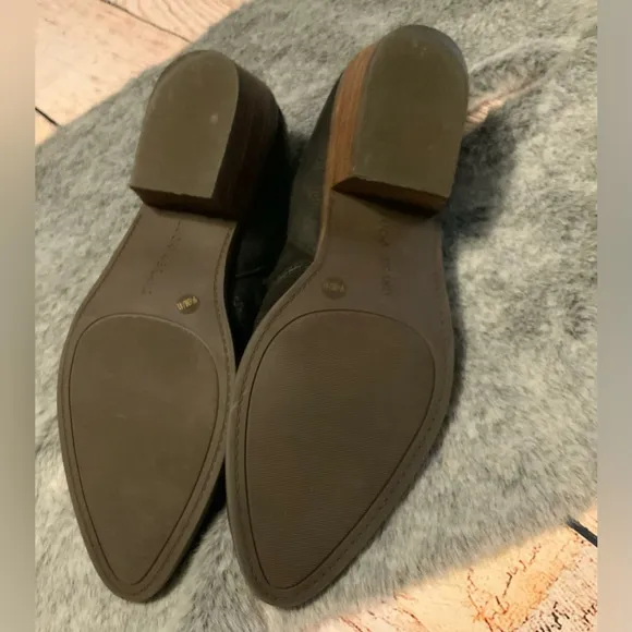 Lucky Brand Mahzan Loafer Size 9 1/2