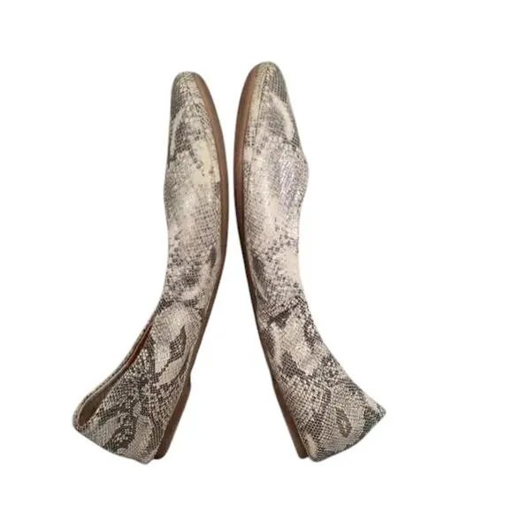 Lucky Brand Shoes Womens 8.5 Ballet Flats Slip On Emmie Leather Snake Print Grey