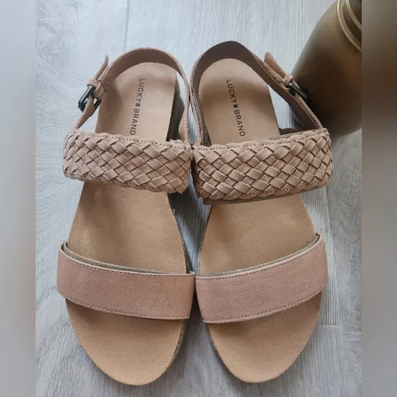 Lucky Brand Women's Gloreah Espadrille Sandal 8.5