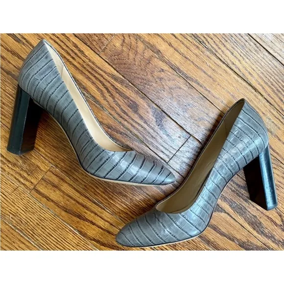M. Gemi The Lustro Grey Croco Heels Size Size 6