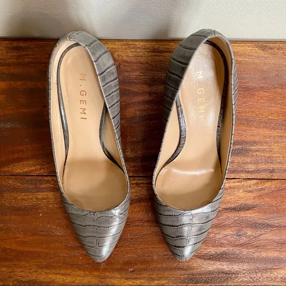 M. Gemi The Lustro Grey Croco Heels Size Size 6