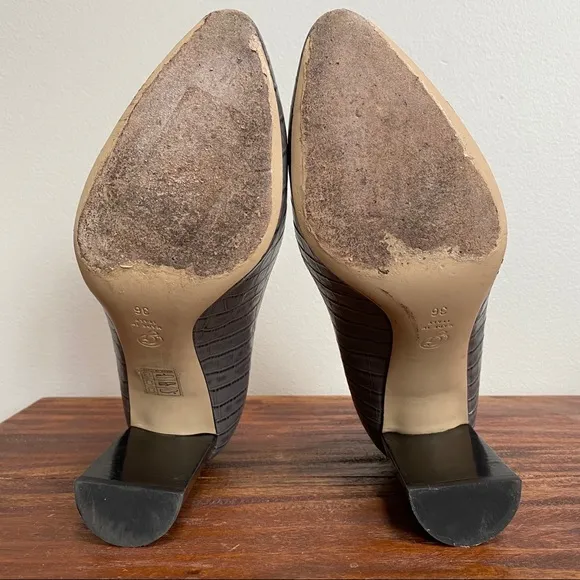 M. Gemi The Lustro Grey Croco Heels Size Size 6