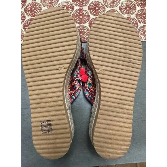 Mabu by Maria BK NWOT’s or box Violette sandals.size 36