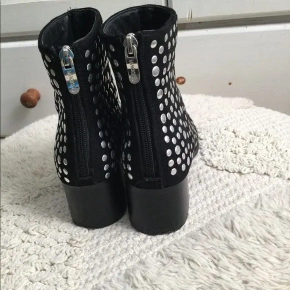 Mackin J 6.5 black studded boots, Western, Vampire