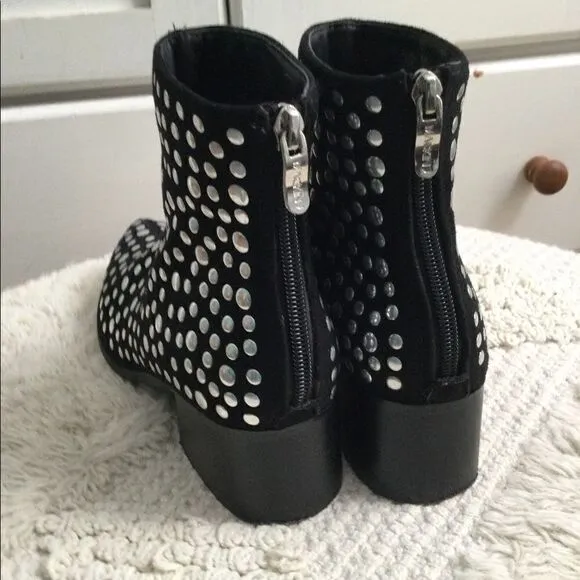 Mackin J 6.5 black studded boots, Western, Vampire