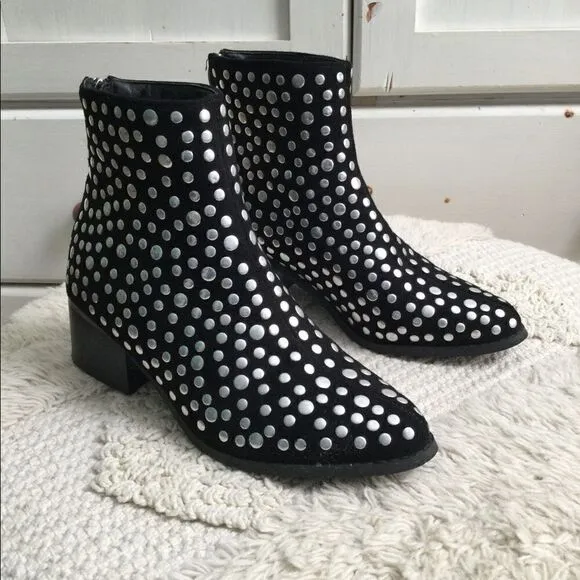 Mackin J 6.5 black studded boots, Western, Vampire