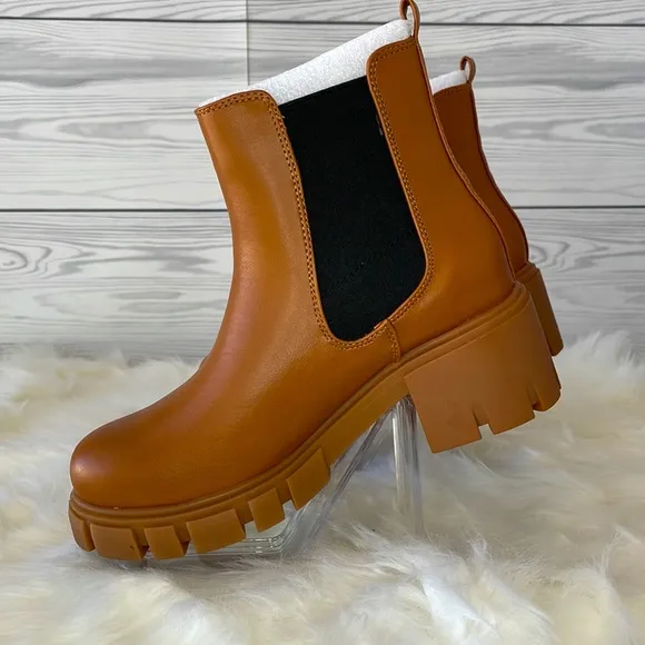 Madden Girl “Tessa” Platform Chelsea Boots