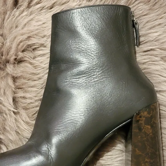 🔥Made in Spain 🇪🇸 Pure Navy booties size 37.