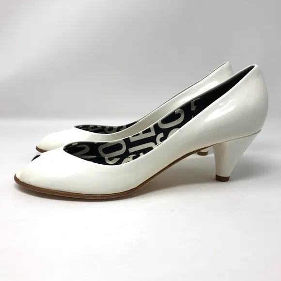 MARC by MARC JACOBS white patent leather shoes, made in Italy l, size 39