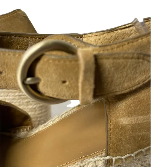 Marc Fisher Adalla‎ Basketweave Suede Platform Wedge Sandals Size in Mink 9.5