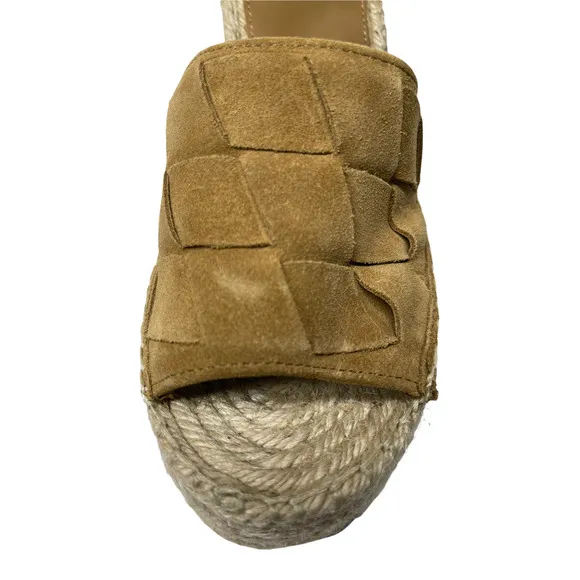 Marc Fisher Adalla‎ Basketweave Suede Platform Wedge Sandals Size in Mink 9.5