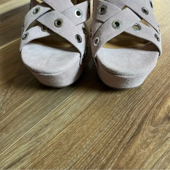 Marc Fisher Bloom Platform Sandals - Pink Natural Suede - Size 10. Nw/o box
