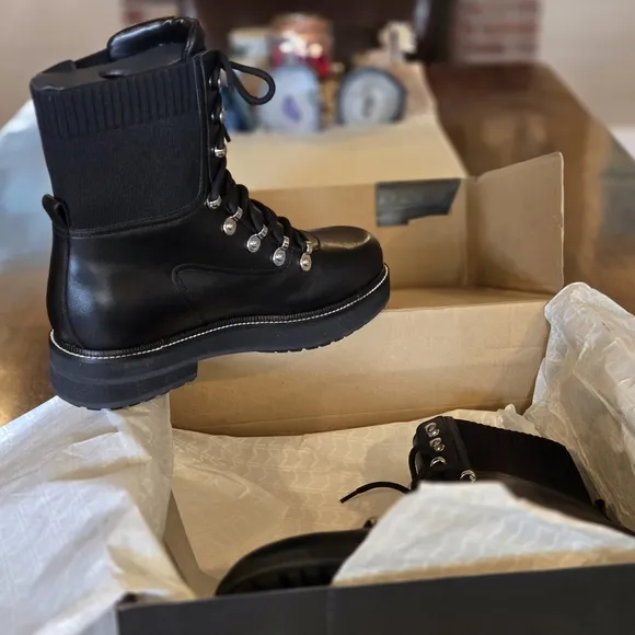Marc Fisher Ltd MLELWA Leather Combat Boots 11M