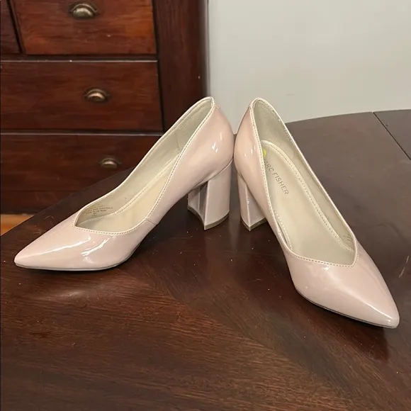 Marc Fisher Women's Caitlin Pointy Toe Slip-On Dress Pumps