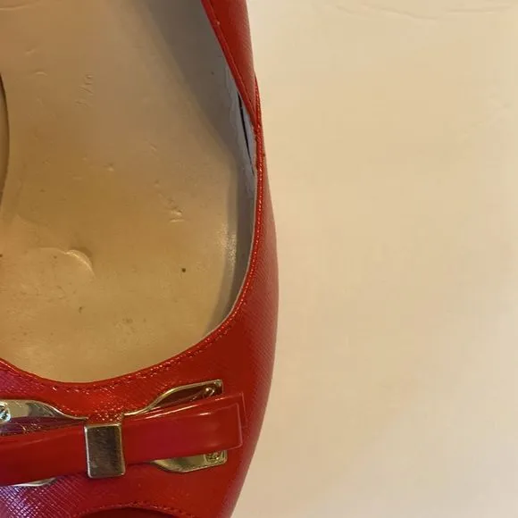 Marc-Fisher Women’s red Marsha Peep-Toe Bow Stillitoes size 8