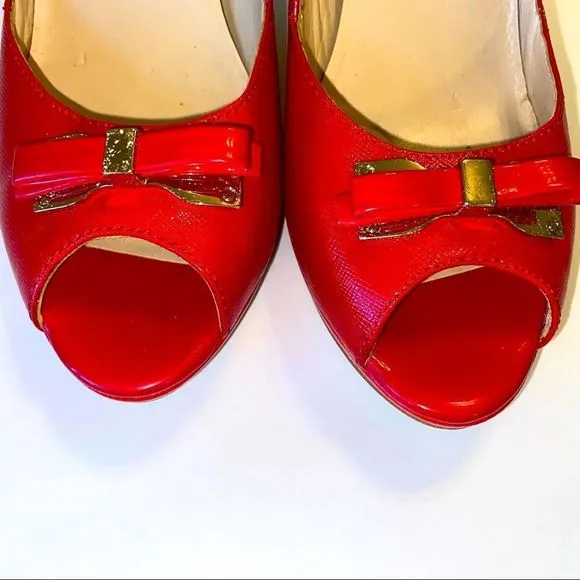 Marc-Fisher Women’s red Marsha Peep-Toe Bow Stillitoes size 8