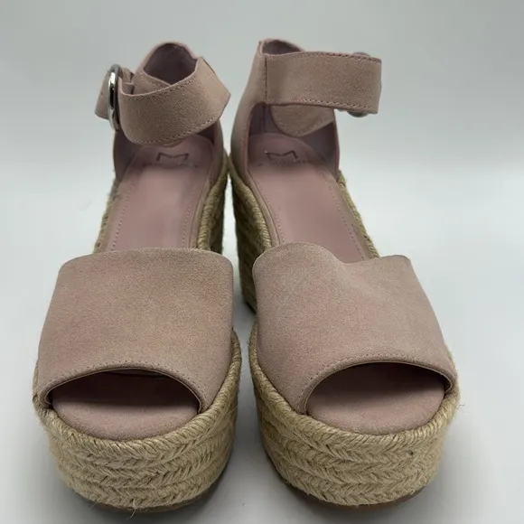Marc FisherCala Platform Wedge Sandals blush pink size 9