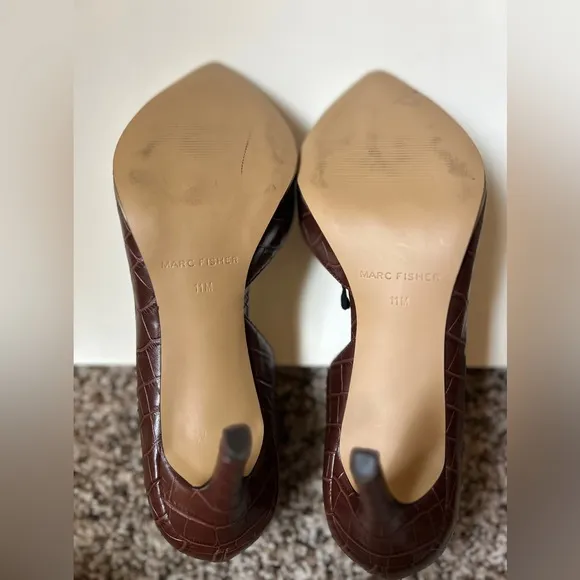 MARK FISCHER BROWN CROCODILE EMBOSSED DARLINA HEELS! SIZE 11 M STILETTO / PUMPS