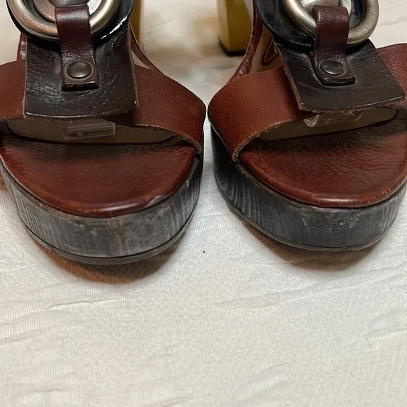 Marni T Strap Brown Leather Platform Sling Back Sandals Size EU 40 US 10
