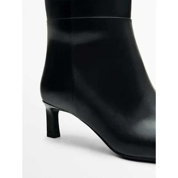 Massimo Dutti Low-heel Boots Black - 9